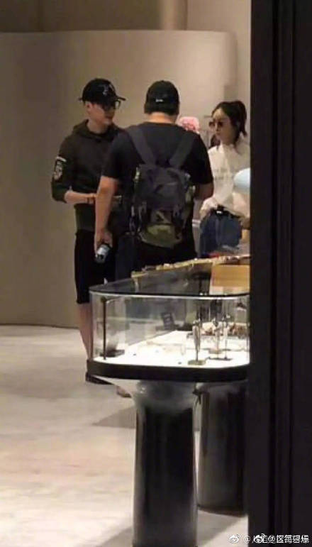 ����ӱ����������𼸸�����������Ů ���ܷ�������ӱ������Ƭ