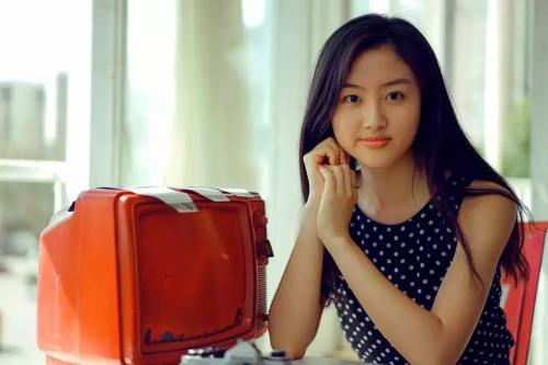 一站到底哈佛女孩丰莉婷多少岁个人资料三围胸围照片父母做什么的