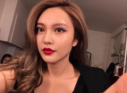 看周扬青真人害怕 周扬青变脸过程都整了哪些地方整容前照片