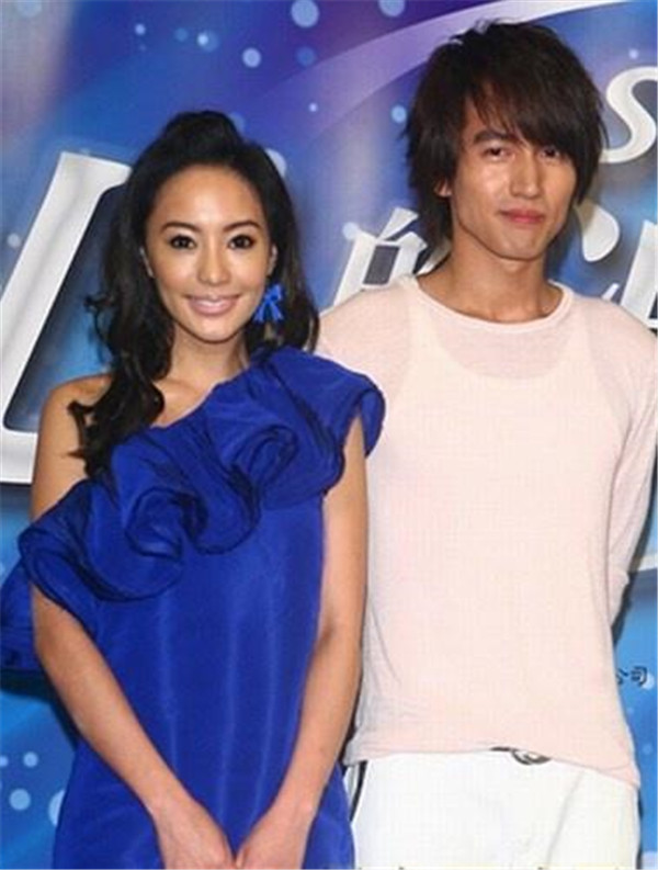 �Գ����ӱΪʲô������һ����� �Գ��񰮹���ӱ��ʲô��ϵ����