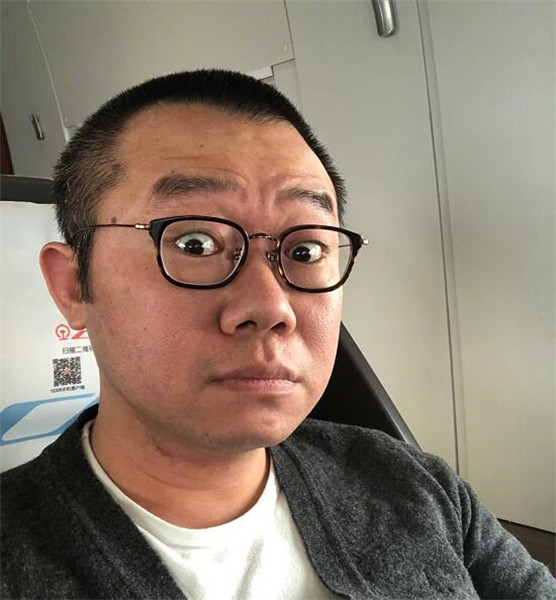 Ϳ�����Ӻͺ��ӵ���Ƭ Ϳ��ǰ����˭����С�������ϱ���΢������