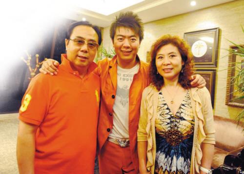 ����ĸ���������������ʲô��ְҵ ��ĸ������������ʳɳ�����