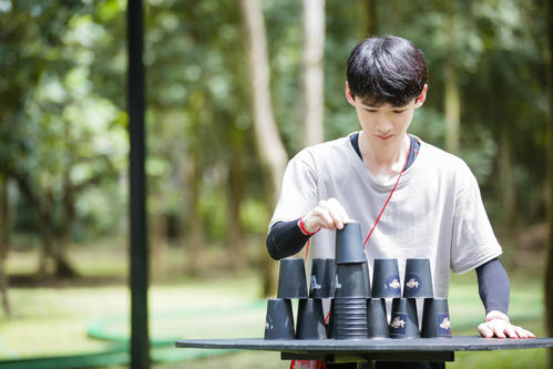 Ϊʲô�׾�ͤ������Ϸ �׾�ͤѧ������������ϼ��������ع�