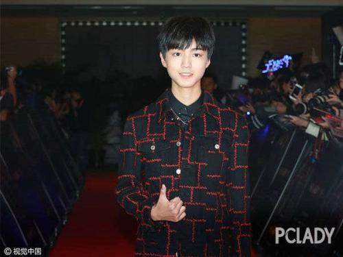 ��������ʵ����Ů���ѻ�����Ƭ ��������û�����ݲ���ױ�����Ƭ