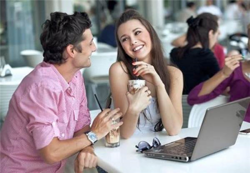 �ѻ�Ů���ں����������˼��9�ź� �ѻ�Ů�˶��㶯��������ı���