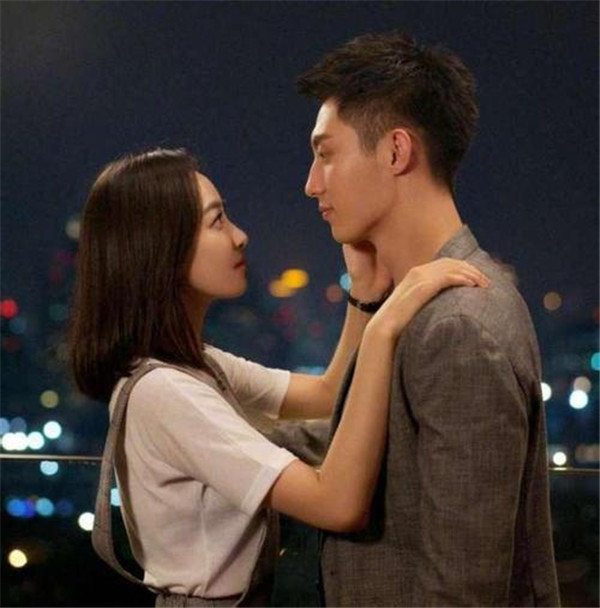 �ƾ������ܰ���������Ǽٷ������� �ƾ��ÿ�¸�ǰŮ��2��ʲô��