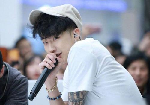 ���׷���ô�˱��ȶ�����ô���� ���׷�Ϊʲô�������߶���Ǯ