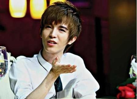 κ����������ϼ��Ư��������Ƭ κ����2��Ů����ʲô������Ƭ�ع�