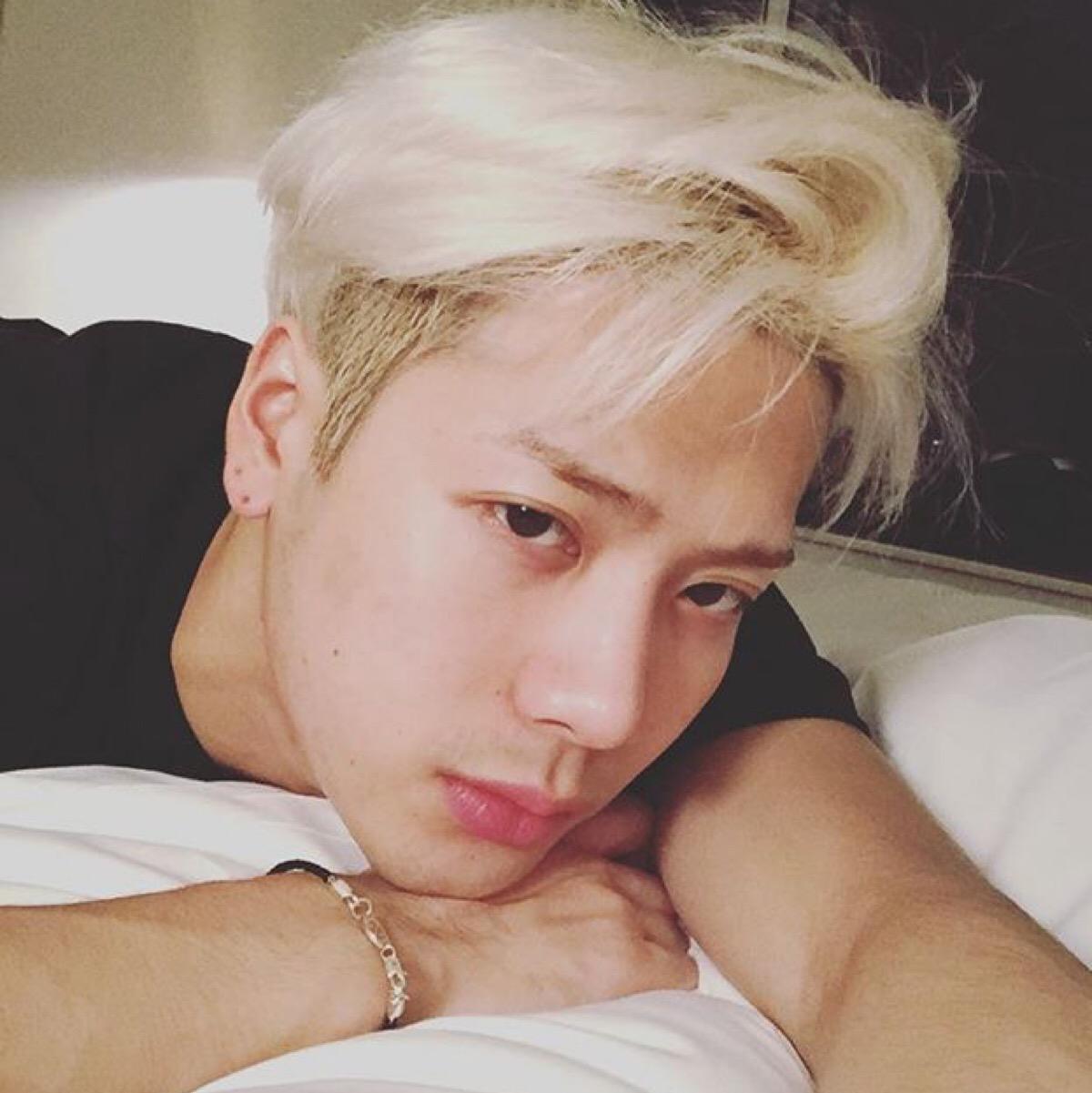 blase湾湾是拉拉吗哪里人 blase湾湾王嘉尔认识吗同游泰国图真假