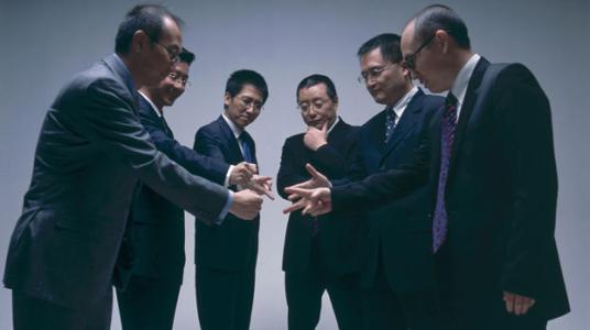 万通六君子简介及身价谁最有钱谁最牛 万通六君子分家的原因现状