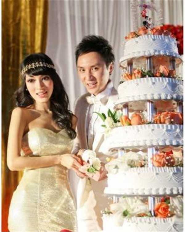 朱桢现任老婆洪燕个人资料微博是富二代吗 朱桢是二婚吗前妻是谁