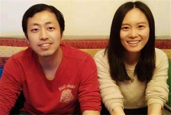 �����������ǳ�ȽȽ������Ƭ�ع� ������Ů����һ������ʲô��