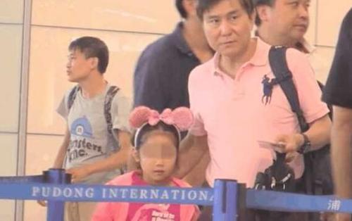 ��ѩ���Ϲ���ɽ���ϼ������ ��ɽ��˭�Ķ��Ӽ�����������