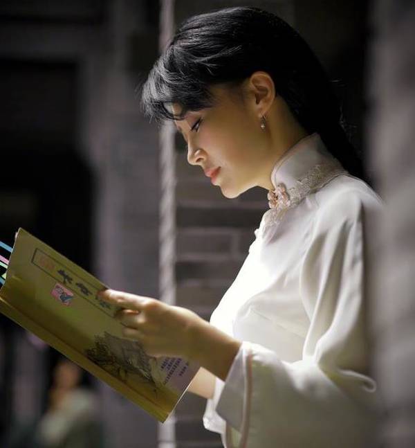 �����Ϲ���˭ ��������û �������粻Ϊ��֪�Ĺ���������ʷ