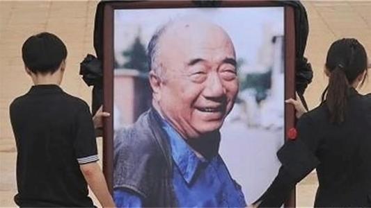 张国立让邓超滚怎么回事两人有什么仇 邓婕和邓超是什么关系