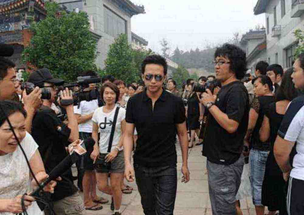 张国立让邓超滚怎么回事两人有什么仇 邓婕和邓超是什么关系