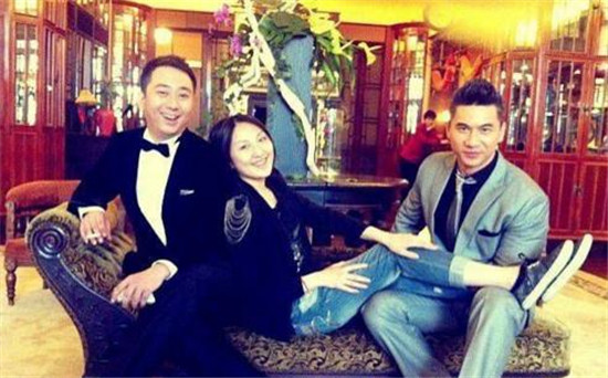 ���Խ�Ϊʲô�������Ϊ�ұ��� �����Խ��ͻ��ž����ԭ������