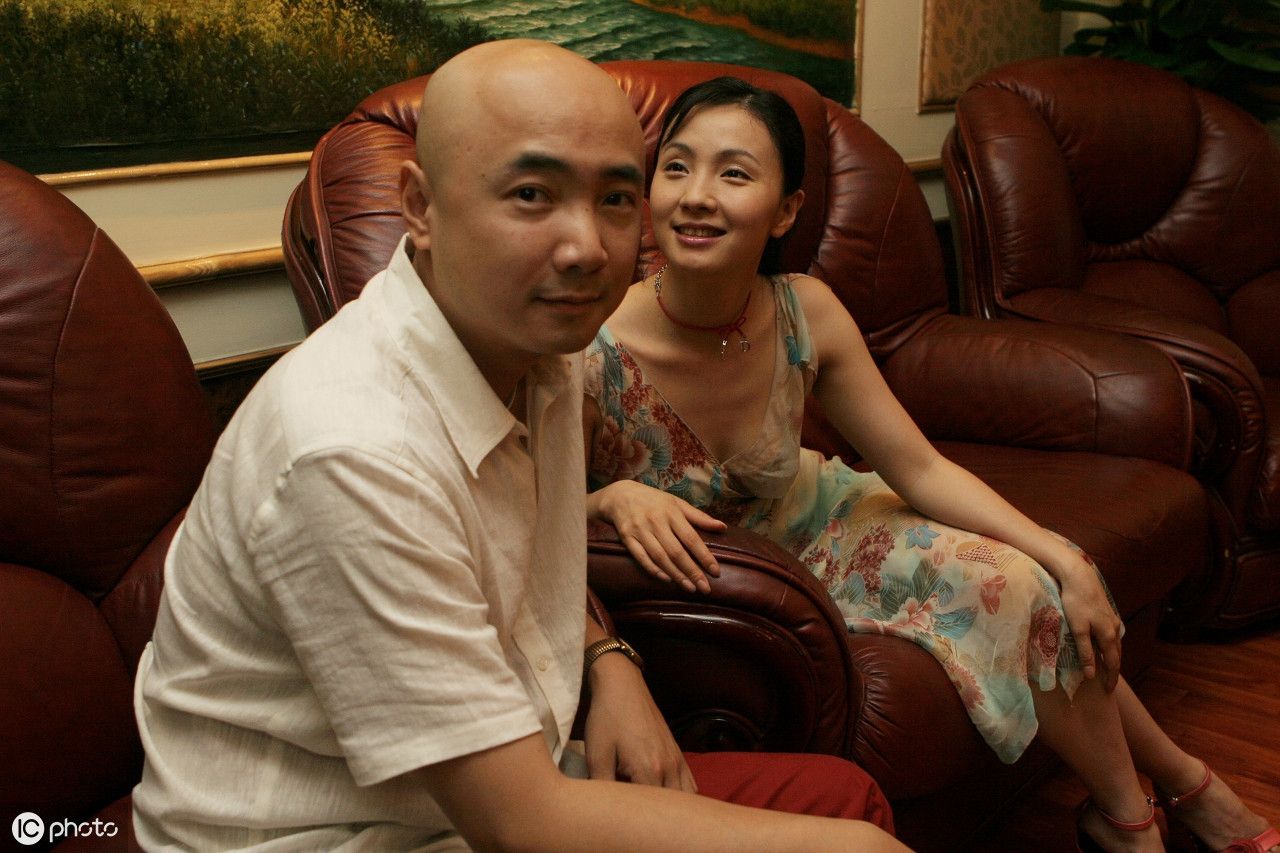 陶虹徐峥被曝各玩各的是真的吗 陶虹徐峥差点离婚真相曝光揭秘