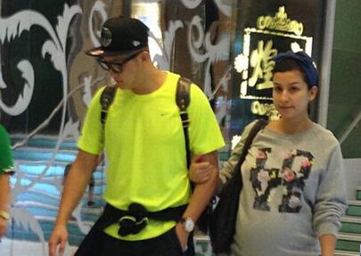 �؆����Ų���ë������ ë���ܽ������ʵ�е��Ϲ���˭Ů����Ƭ