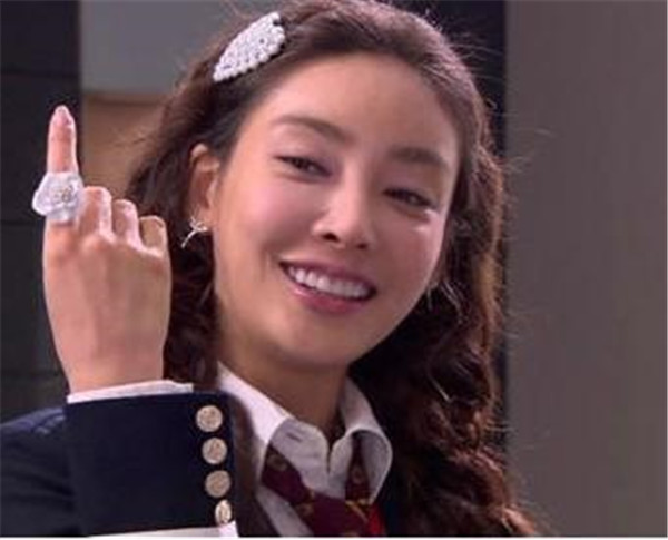 ����������ľ��������ع������Ǽ� �����������漰����Ա����˭