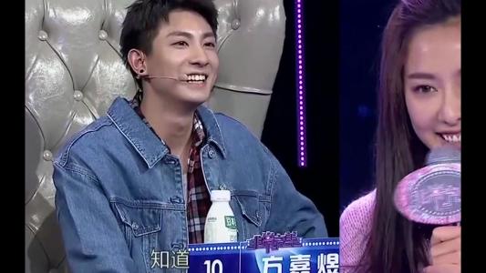 �ǳ����������ϸ�����������ѧ����ͥ���� �ܾ������ϵ�Ů����˭