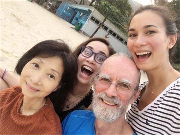 royhoran是谁哪国人个人资料和卢靖姗什么关系 卢靖姗是混血儿吗