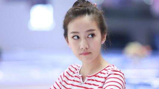 �����򳤴����Ƭ��Ȼ�ϲ��� ��������Сħ�ɡ��������������״