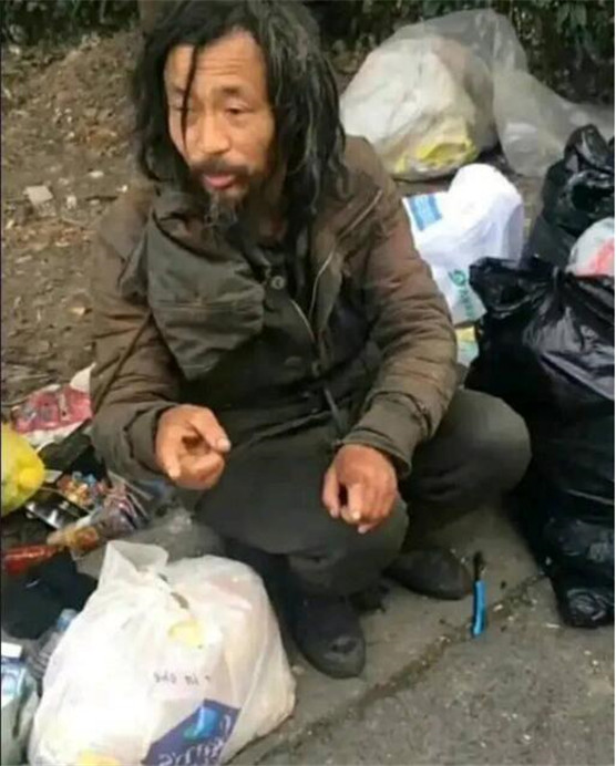 ����������������Ρ��ʵ���ݱ������� ���˴�ʦΪ�������м�����