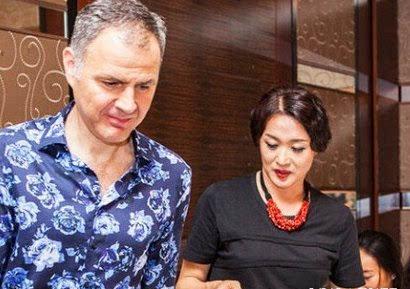 金星的老公汉斯有钱吗在中国做什么 汉斯为什么喜欢金星娶其原因