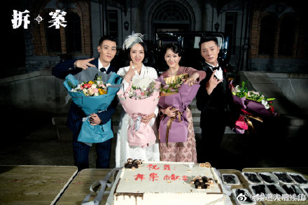 ��Ա��С�������˸������ϼ���ݹ�ʲô���Ӿ� ��С�ත�ɶ��ϵ