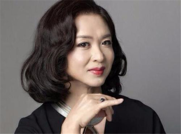 金星变性前前妻肯波琳是哪里人现在的照片 肯波琳和金星有孩子吗