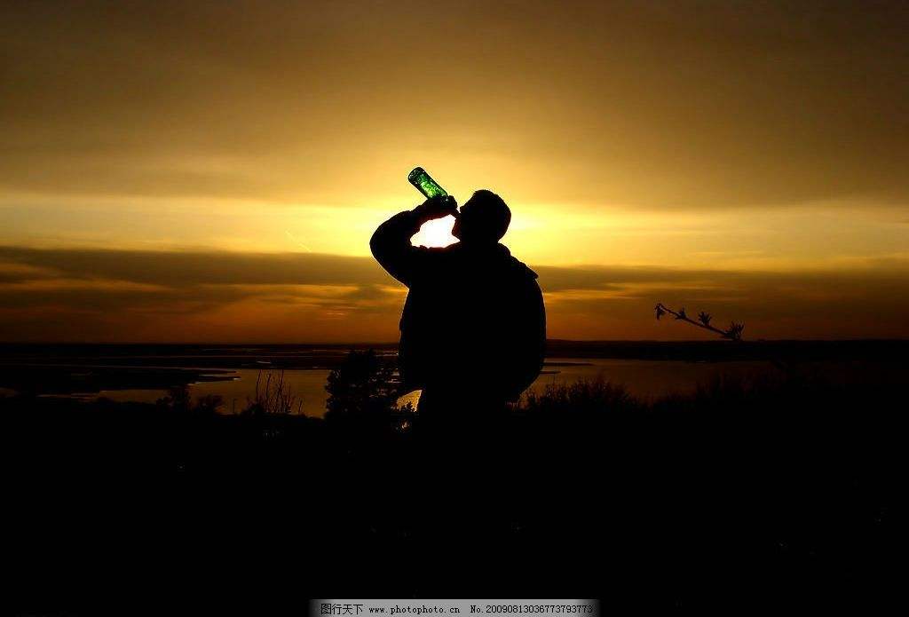 һ�����Ա��ı����Ը��Ա�������ص� ��ο˷���������Ա���