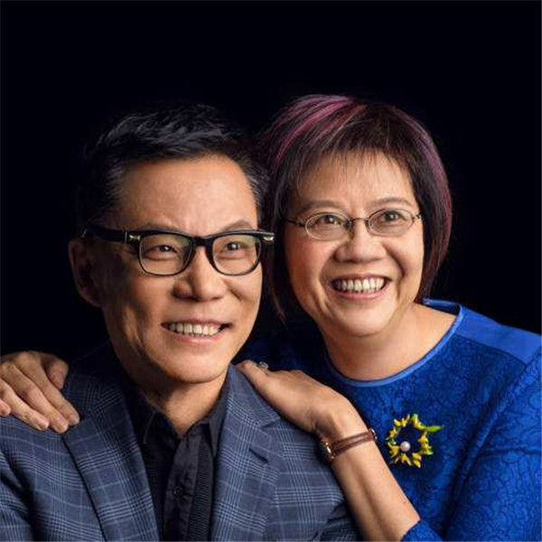 ������������屳������ ��Ȼ������Ů�˲���������������