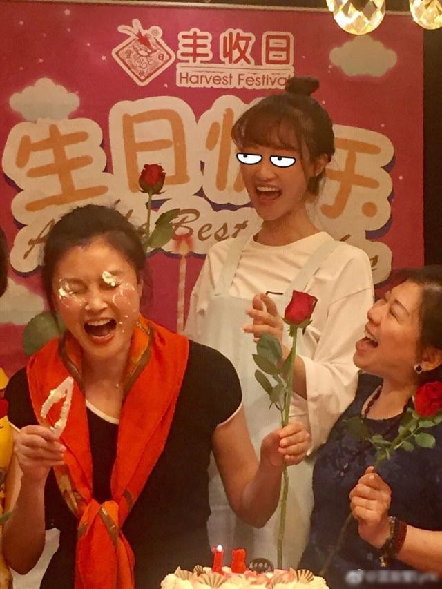 ����Ұ����ӯӨ��үү ��ӯӨ��������ѩ���Ƕ��³���ͥ��������