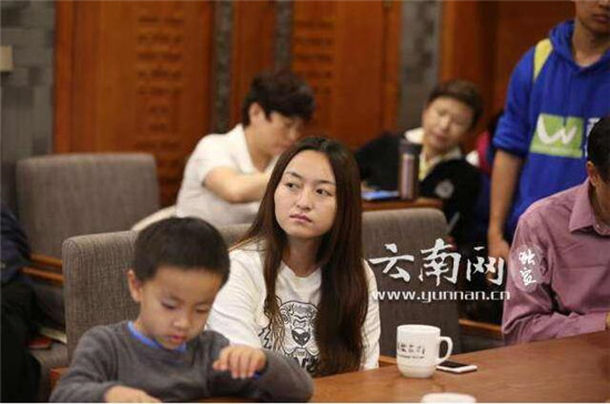 ��ʱ��Ů����ӳ���к�������ǰ����� ��ʱ��Ů�����������ع�