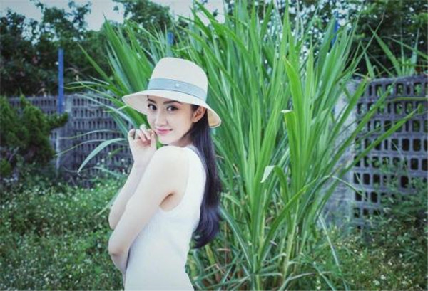 ����Ŀ�ɽ��˭����������� Ϊʲôû�˸Ҷ����𵽵���ʲô��ͷ