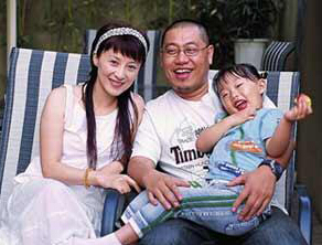 可云的扮演者徐露去世了吗怎么死的系谣言 徐露和姜凯阳有孩子吗