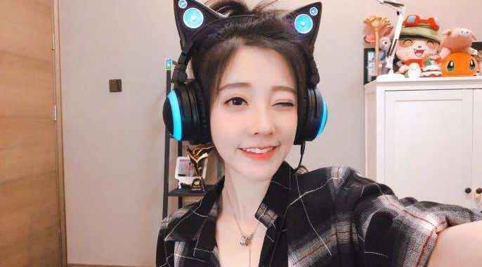 ����Ī������������ǰ�Ϲ���˭ ����Ī����¼�ʲôʱ��ʼĩ