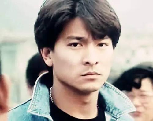 谁能帅过93年的刘德华 帅到什么程度五官无人能敌最帅的一张照片