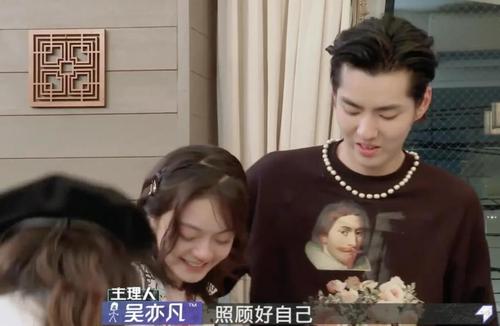 �Խ���Ƭ�����Ǯһ������ô������Ա�� ���ෲ�ǲ���ϲ���Խ���