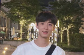 �������˭���µ����˸����������ߺ���ʷ ��ޱ�������ʲô��ϵ