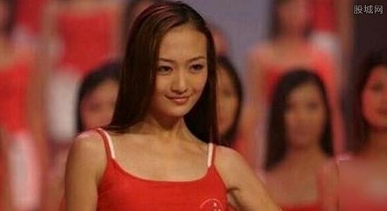 王鸥最想删除的照片 王鸥男人装全套特污性感薄纱上演致命诱惑