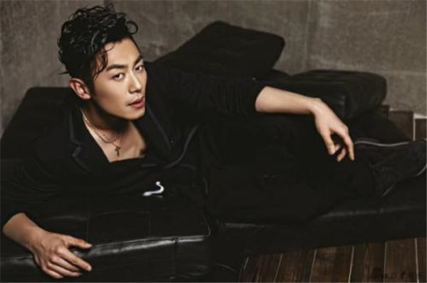 ������ͮ��������һ��9��������� �������˺�����ͮ����Ϊ�η���