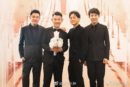 ���������������Ļ �����˭������������ڵ�������˭������Ƭ