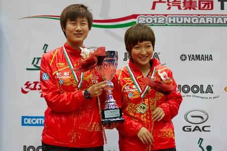 ��ʫ���Ͷ���˭������ϵ������ì�ܲ��� ����ϼ��ʫ����������