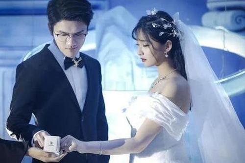 ����������������˭����������� ������������ô��ʶ�����һ��