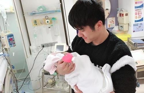 ����������������˭����������� ������������ô��ʶ�����һ��