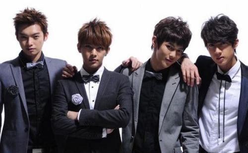 �����ں������ǰ����� ���������ϲ�������Ƕ������ǲ��찵��6��