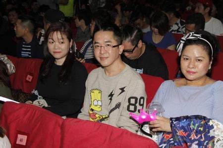 �������к�����һ�������Ƭ ����������������ô����ô����ͼƬ