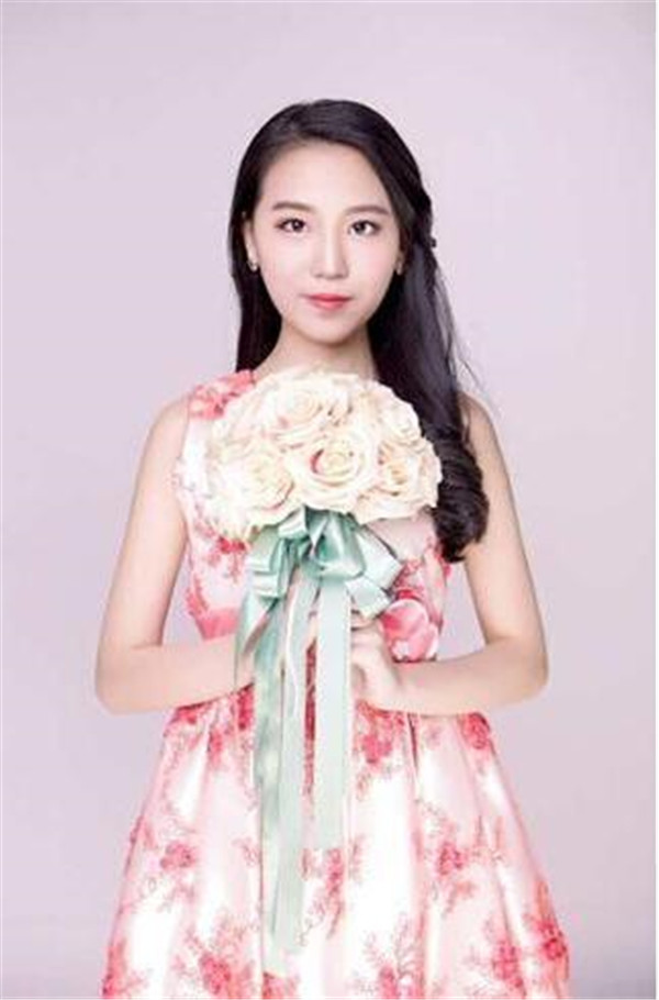 �������ݸ������϶���������� С���������ݵĸ�ĸ��˭�����Ժ�